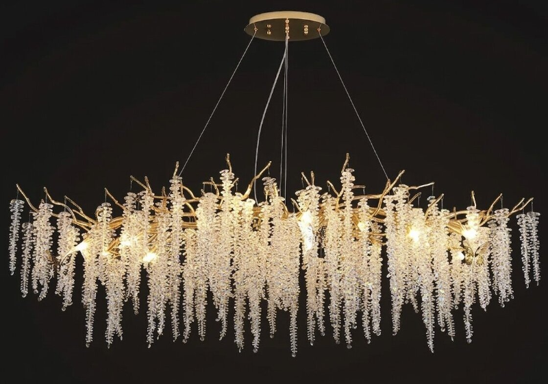Contract chandeliers and statement lighting for hotel lobbies and restaurants — European hospitality lighting Florida