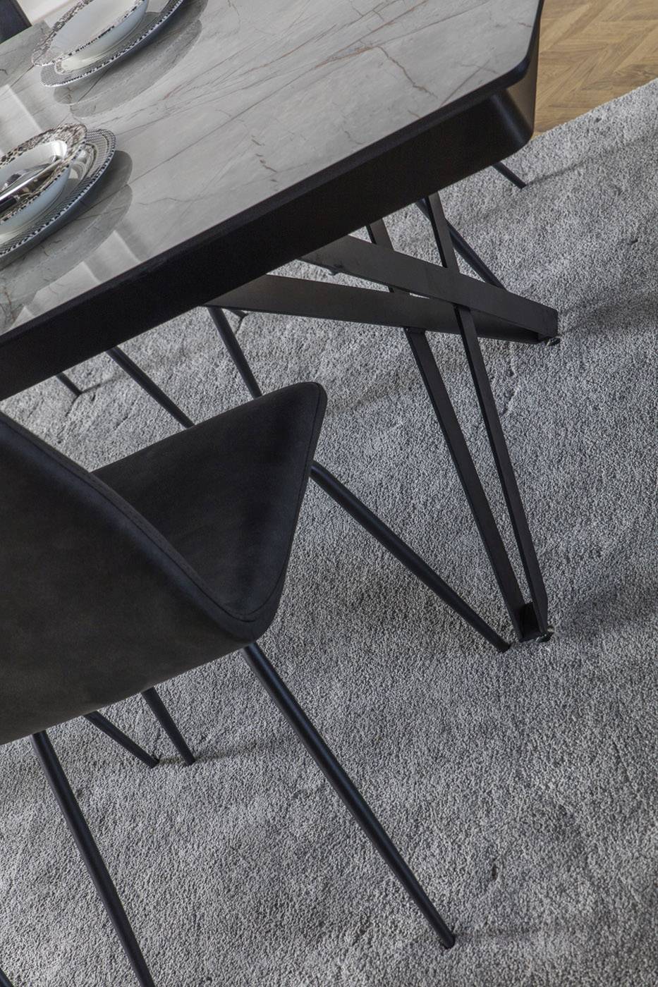 Camila Dining Table
