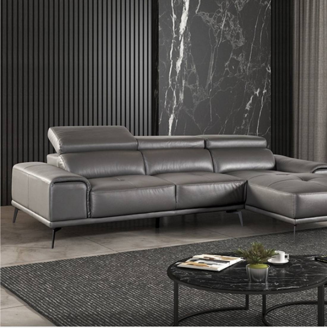 Vadso Sectional Right Chaise Contemporary Dark Gray 3-Seater Sofa with Adjustable Headrest and Leather Match Upholstery