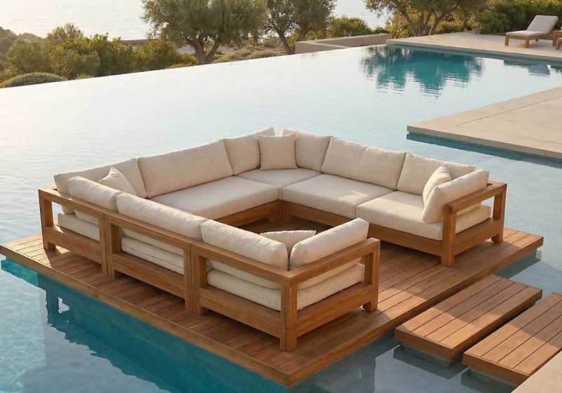 Outdoor contract lounge sofas and seating for hotel terraces and resort social areas — European commercial furniture Florida