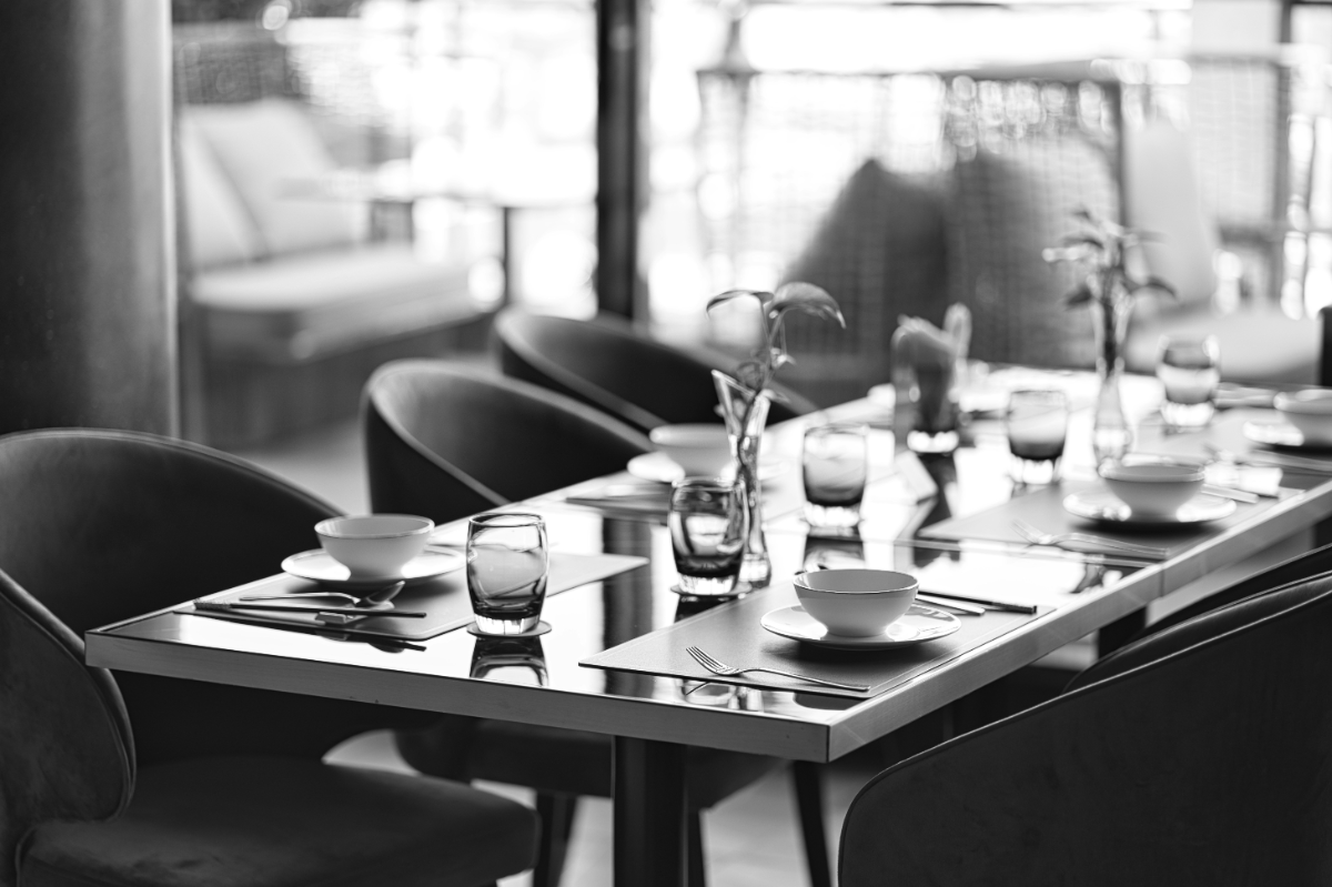 European contract dining tables Tampa Florida -- hospitality projects
