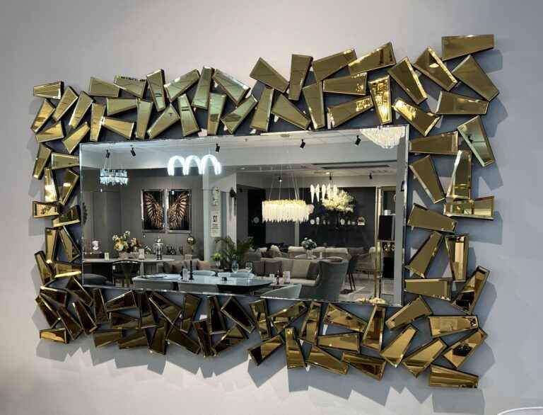 Luxury accent mirror collection in Tampa – Elegant gold rectangular design