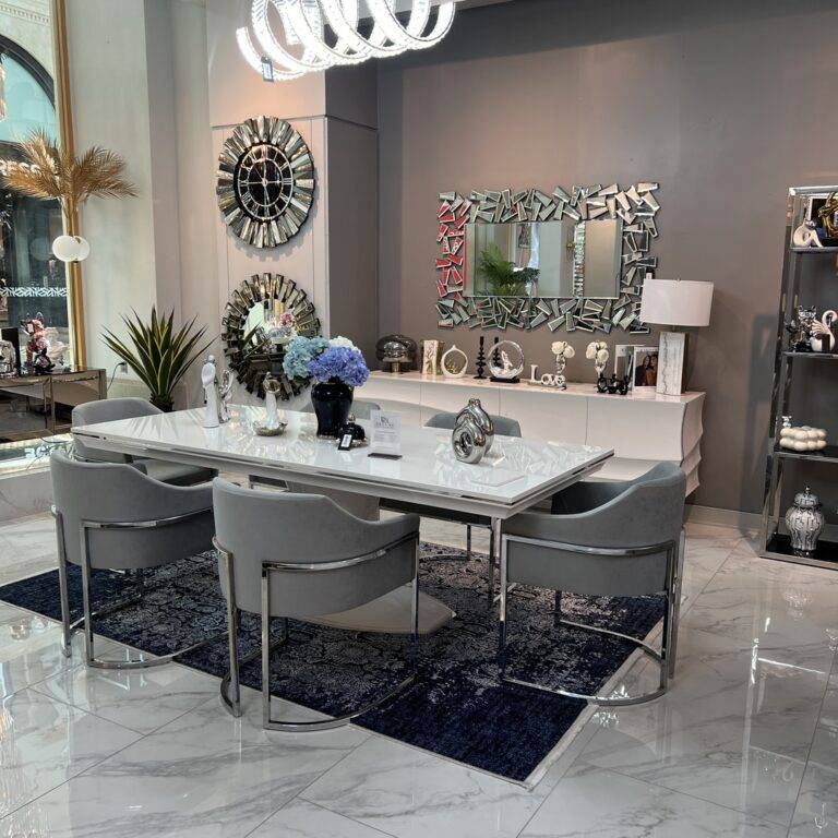 wesley chapel dining room, wesley chapel dining table, wesley chapel dining chair, wesley chapel sideboard, wesley chapel dining room set